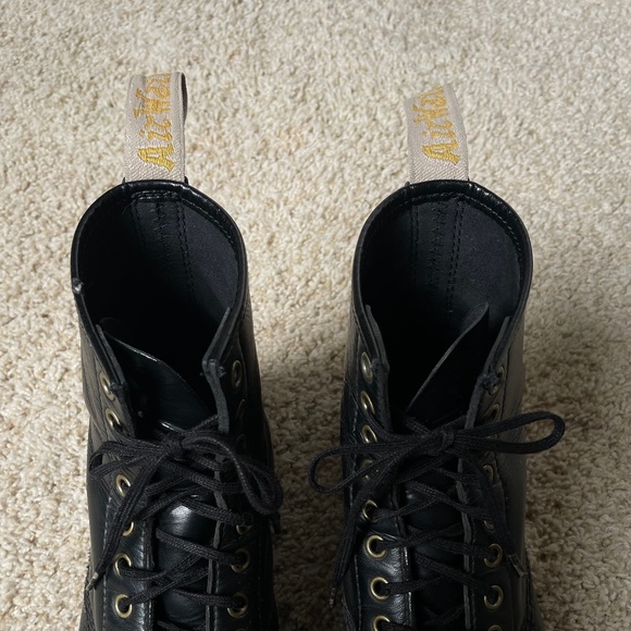 Black Classic Doc Martens - Picture 3 of 3